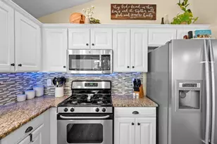 16729 Fairbolt Way, Odessa, FL 33556 - Photo 20