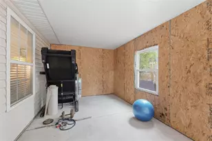 10294 Dotted Wren Ave, Weeki Wachee, FL 34613 - Photo 22