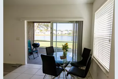 7951 Carriage Pointe Drive, Gibsonton, FL 33534 - Photo 24