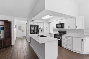 6533 Clearwater Dr, Spring Hill, FL 34606 - Photo 24