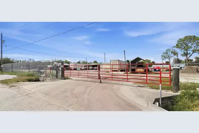 14137 Old Dixie Highway, Hudson, FL 34667 - Photo 1