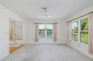 8330 Divot Way, Port Richey, FL 34668 - Photo 12