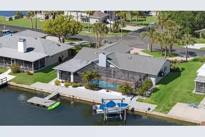 4042 Perry Place, New Port Richey, FL 34652 - Photo 2