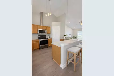 14069 Drysdale Street, Spring Hill, FL 34609 - Photo 4