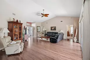 18427 Water Lily Ln, Hudson, FL 34667 - Photo 8