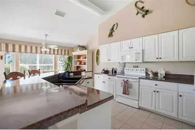 18427 Water Lily Lane, Hudson, FL 34667 - Photo 10