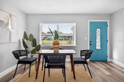 6965 21st Street N, Saint Petersburg, FL 33702 - Photo 4