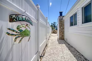 6820 Sea Ranch Dr, Hudson, FL 34667 - Photo 16