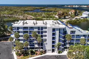 4823 Ebbtide Ln, Port Richey, FL 34668 - Photo 1