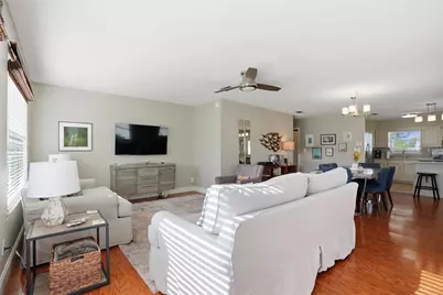 323 Kelly Street, Panama City Beach, FL 32413 - Photo 4