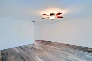 12050 Cavern Rd, Spring Hill, FL 34609 - Photo 20