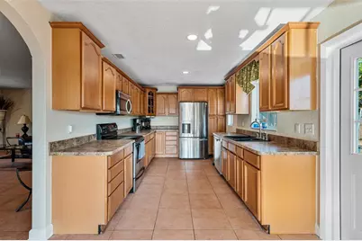 1106 Connecticut Road, Tarpon Springs, FL 34689 - Photo 12