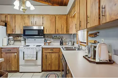 33241 Westwood Drive, Dade City, FL 33523 - Photo 12