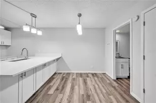 2605 10th Ct, Palm Harbor, FL 34684 - Photo 18