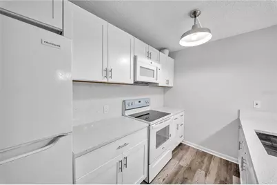 2605 10th Court, Palm Harbor, FL 34684 - Photo 20