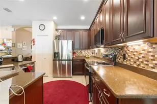 11129 Oyster Bay Cir, New Port Richey, FL 34654 - Photo 14