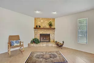 1021 Waterfall Dr, Spring Hill, FL 34608 - Photo 14