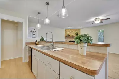 1021 Waterfall Drive, Spring Hill, FL 34608 - Photo 20