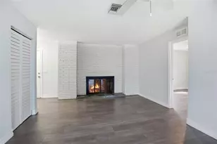 11519 Spring Hill Dr, Spring Hill, FL 34609 - Photo 8