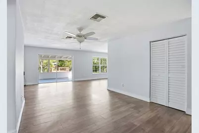 11519 Spring Hill Drive, Spring Hill, FL 34609 - Photo 10