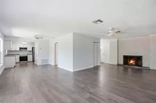 11519 Spring Hill Dr, Spring Hill, FL 34609 - Photo 6