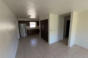 10408 N Mitchell Ave, Tampa, FL 33612 - Photo 8