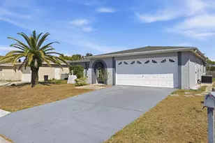 8201 Sudbury Dr, Port Richey, FL 34668 - Photo 4