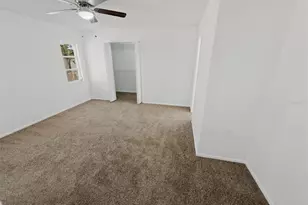 8201 Sudbury Dr, Port Richey, FL 34668 - Photo 22