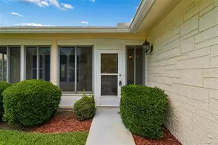8105 Casuarina Dr, Port Richey, FL 34668 - Photo 2