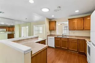 8105 Casuarina Dr, Port Richey, FL 34668 - Photo 14