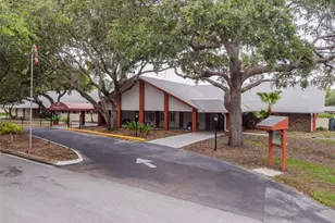 8105 Casuarina Dr, Port Richey, FL 34668 - Photo 38