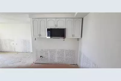 7311 Oelsner Street, New Port Richey, FL 34652 - Photo 2