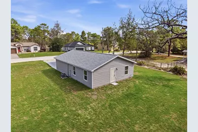 10370 Golden Avenue, Weeki Wachee, FL 34613 - Photo 42