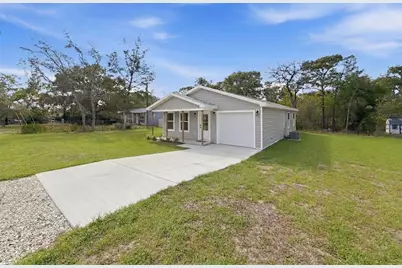 10370 Golden Avenue, Weeki Wachee, FL 34613 - Photo 6