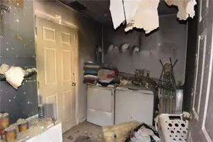 7253 Lamplighter St, Spring Hill, FL 34606 - Photo 10