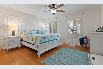 502 Hillcrest Avenue, Tarpon Springs, FL 34689 - Photo 8