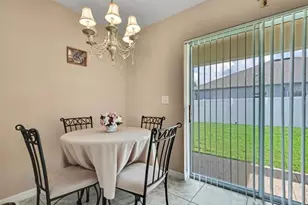 209 Winthrop Dr, Spring Hill, FL 34609 - Photo 12