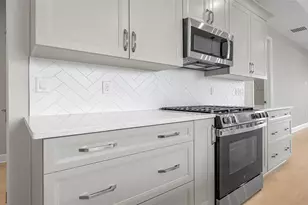 1457 Santorini Wy, Tavares, FL 32778 - Photo 12