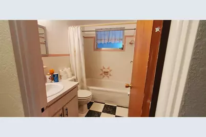 6102 Indiana Avenue, New Port Richey, FL 34653 - Photo 4