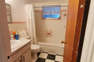 6102 Indiana Ave, New Port Richey, FL 34653 - Photo 4