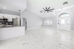 13124 Lawrence St, Spring Hill, FL 34609 - Photo 8