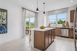 514 Hammock Oaks Blvd, Lady Lake, FL 32159 - Photo 6