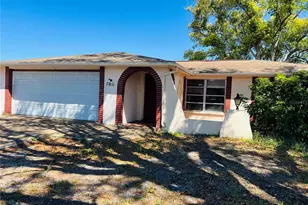 7811 Embassy Blvd, Port Richey, FL 34668 - Photo 2