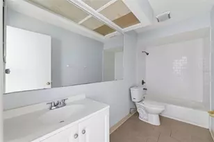 1284 London Ave, Spring Hill, FL 34606 - Photo 14