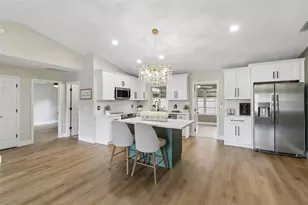 11238 Owl Ln, Port Richey, FL 34668 - Photo 12