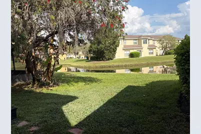 8914 Iron Oak, Tampa, FL 33647 - Photo 4