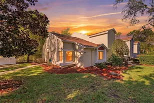 9484 Nakoma Way, Weeki Wachee, FL 34613 - Photo 1