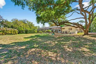 2111 Paddock Cir, Dunedin, FL 34698 - Photo 58