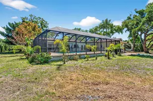 2111 Paddock Cir, Dunedin, FL 34698 - Photo 60