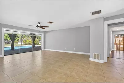 2111 Paddock Circle, Dunedin, FL 34698 - Photo 20